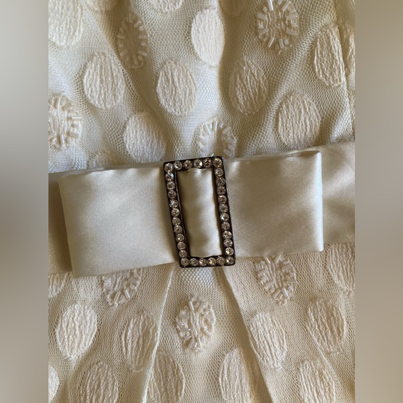 Rockabilly 50’s style pale yellow wedding dress - Picture 5 of 6